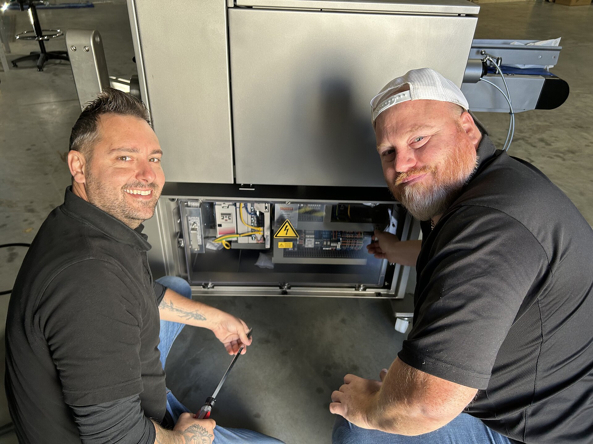 Servicetechnicus aan het werk